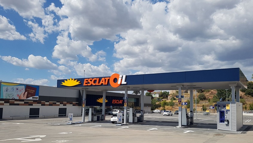 La nova benzinera EsclatOil de Manresa ja està en funcionament